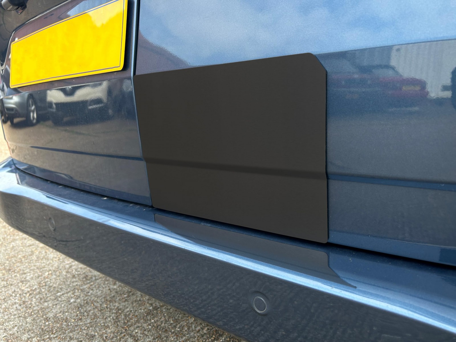 Ford Custom 24> V-Armour External Latch Shield
